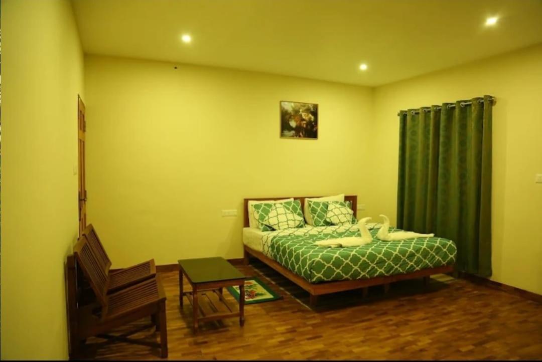 Bed and Breakfast Shola County à Vattavada Extérieur photo